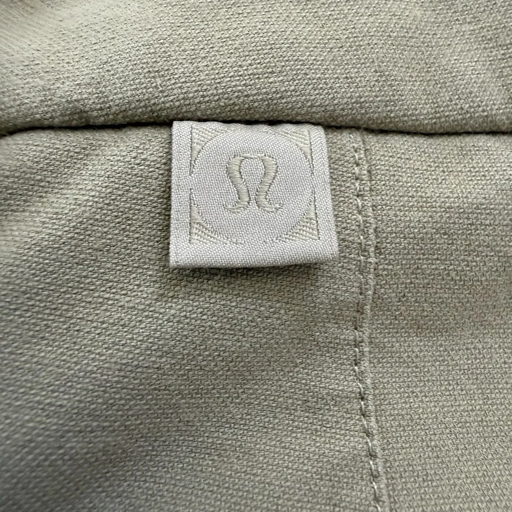 Lululemon Commission Classic-Fit Short 9